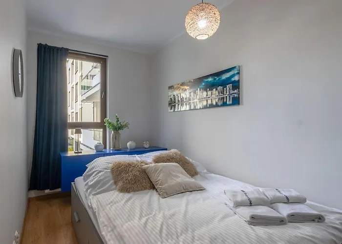 Odra Tower With Garage & Balcony - Properunit Apartment